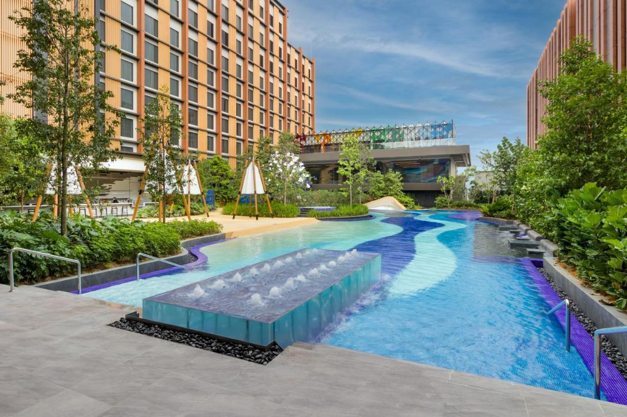 M Resort & Hotel Kuala Lumpur Buitenkant foto The River