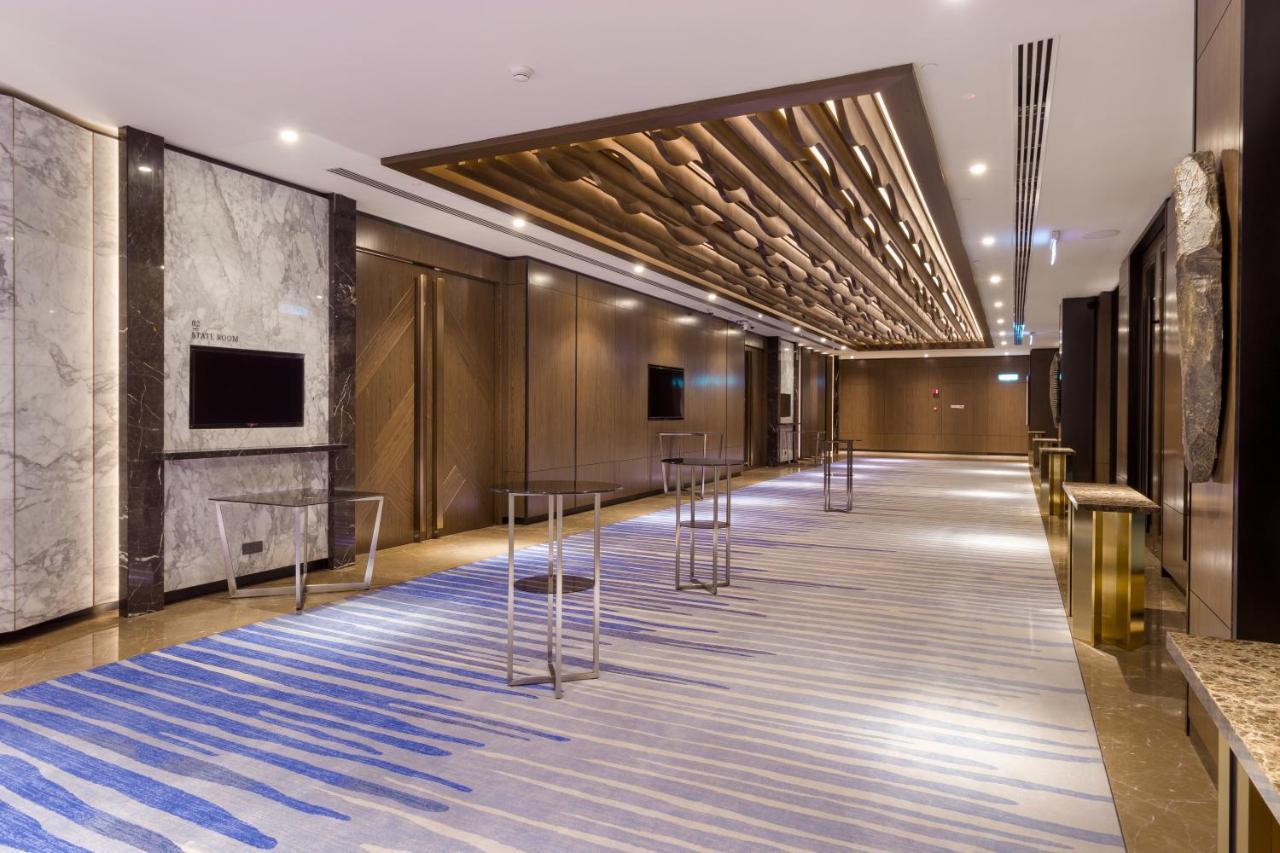 M Resort & Hotel Kuala Lumpur Buitenkant foto The Grand Ballroom